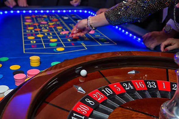 Người chơi tham gia bắn cá online z188 trên điện thoại tại Việt Nam